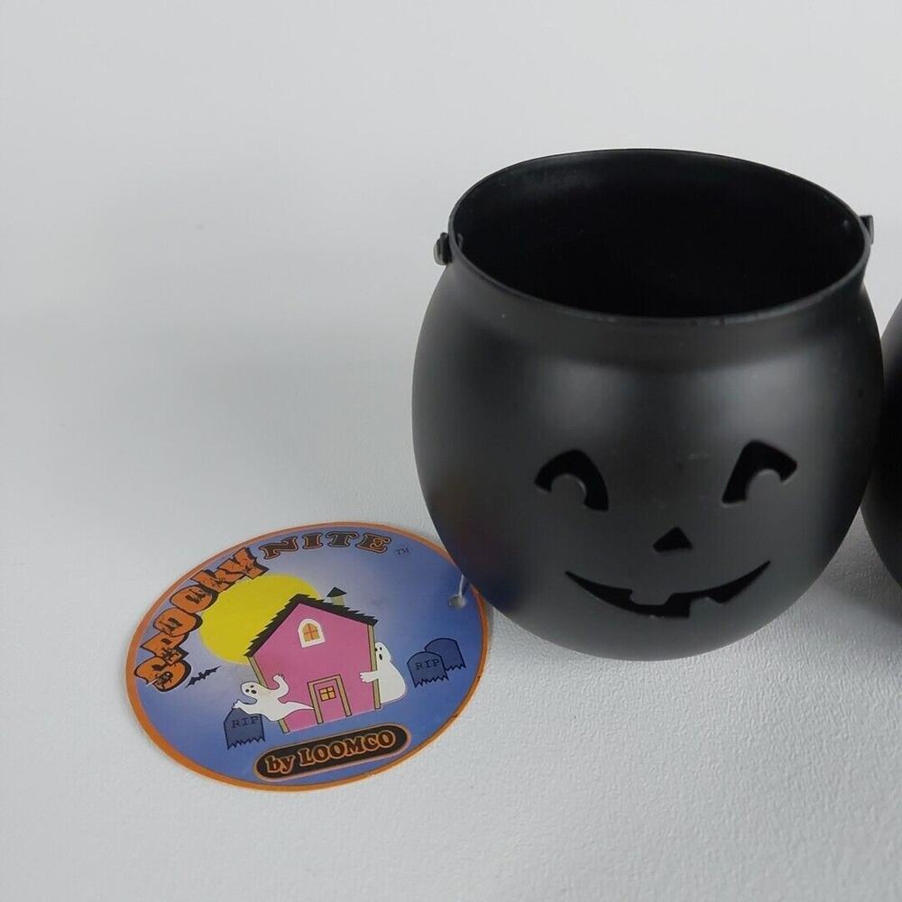2 VTG Halloween Candle Holders Pumpkin Black‎ Metal Caldron Jack-O-Lantern 3" - Picture 2 of 7